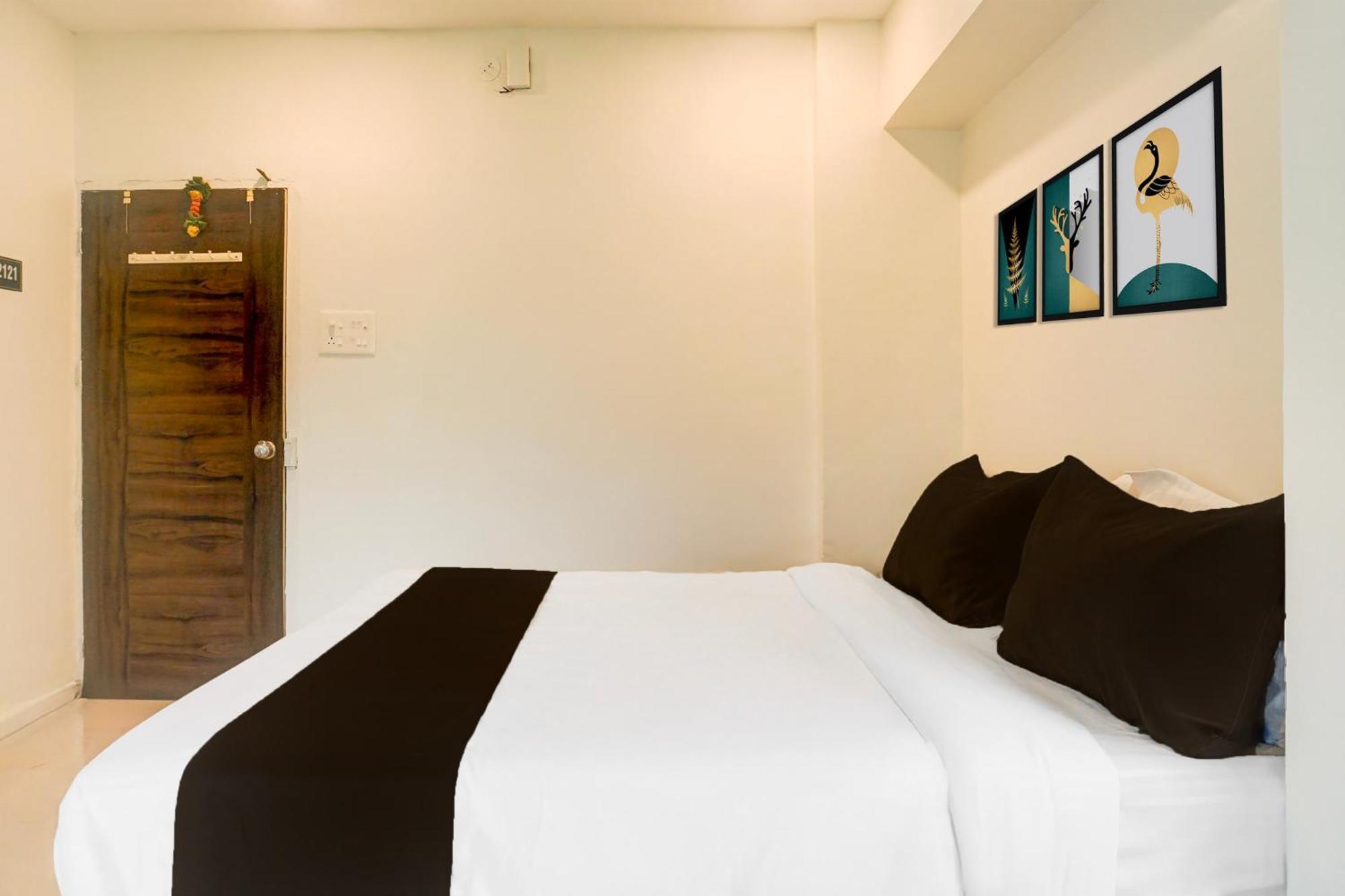 Super Hotel O Laxman Nagar Baner ปูเน่ ภายนอก รูปภาพ