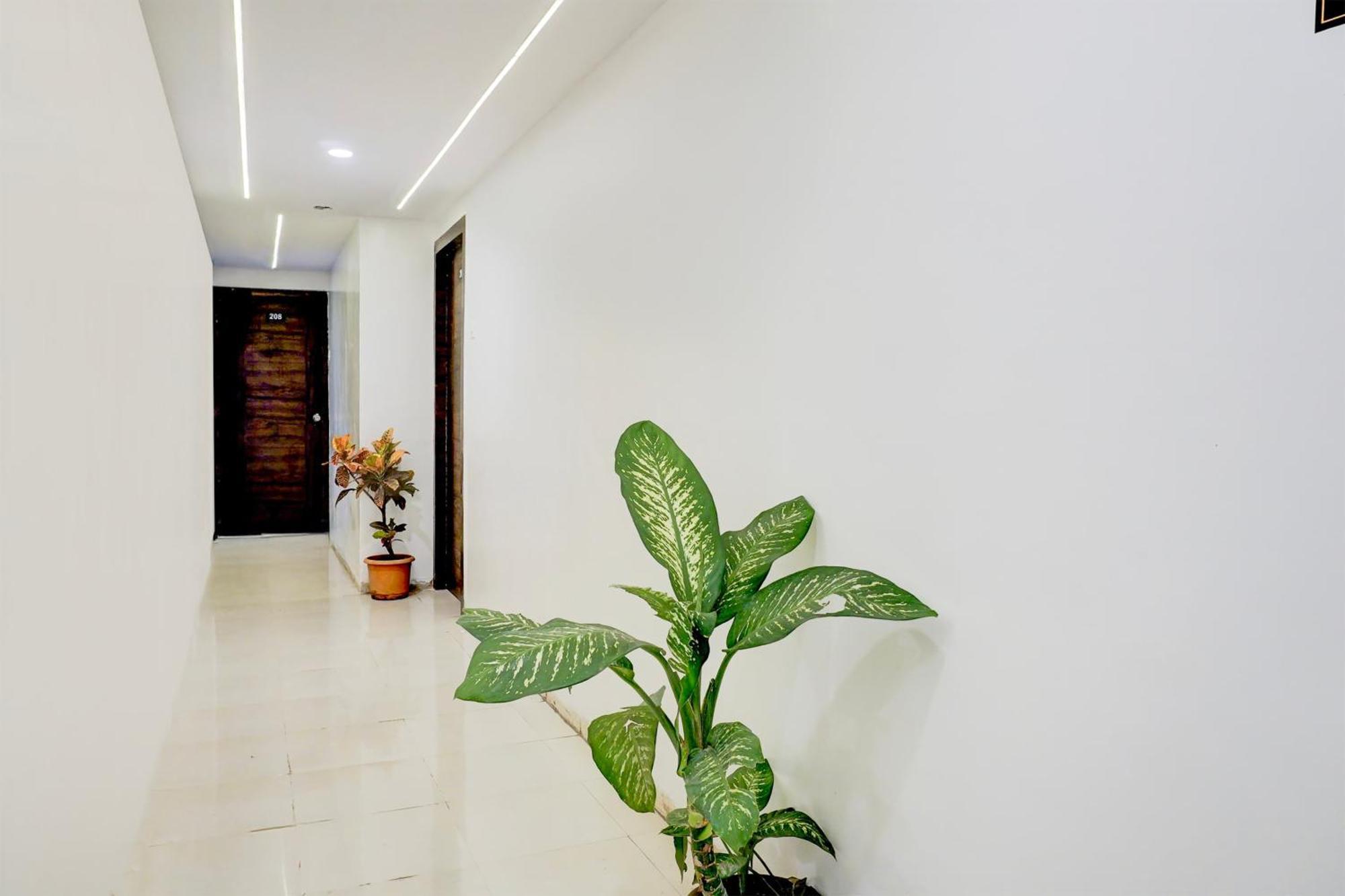 Super Hotel O Laxman Nagar Baner ปูเน่ ภายนอก รูปภาพ